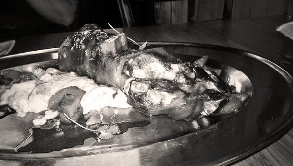 blakew2121's tweet photo. Chorizo stuffed trotted, fuck yeah Hooch #stuffed #somuchpig http://t.co/rJz1oQcOeM