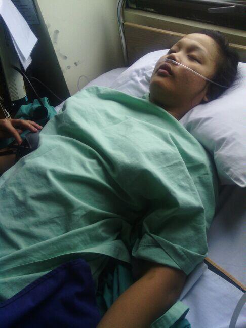 Pramunditarya's tweet photo. @innoradityas @johanesantony @vincenciacarla @carliervona Puji Tuhan operasi baru selesai, masih dalam pemulihan. http://t.co/hJqVRpOoMr