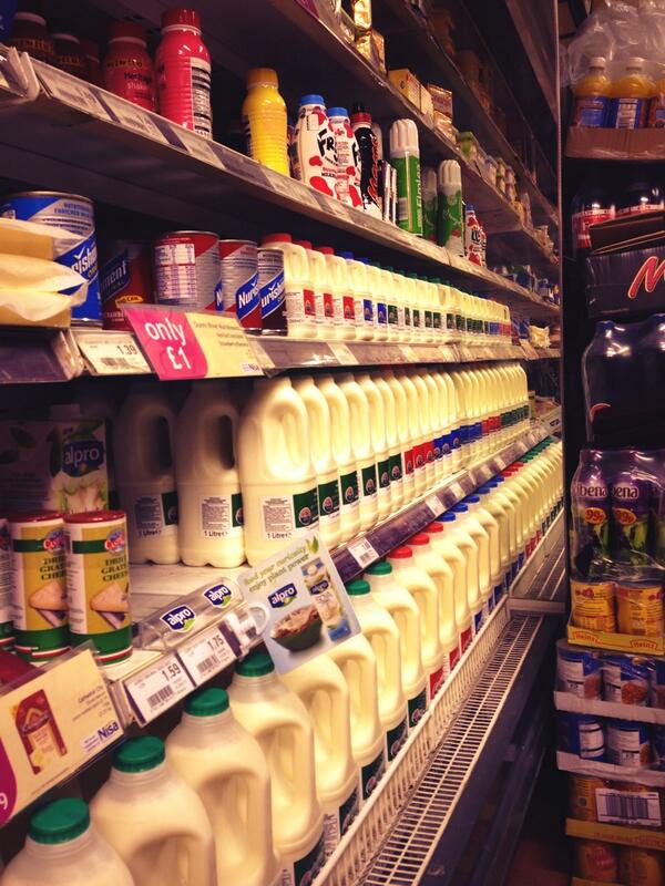 KashNisaLocal's tweet photo. Milk is back in stock, fresh off the lorry. 1 pints are 60p each or 2 for £1.20! 😮 #deals http://t.co/aF6AAeIZT2