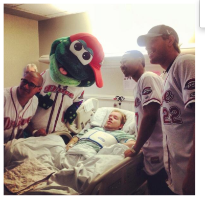 OnPointHomeRun's tweet image. Vote @ReedyRipIt as the best mascot! @ghs_childrens. @GreenvilleDrive Vote today atmilb.com/17v9c1O