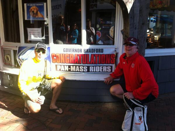 TeamBigJon's tweet photo. Ptown loves PMC riders! @PanMassChalleng #proud http://t.co/Opib30wblI