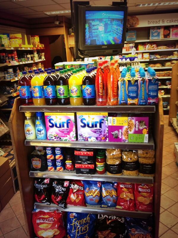 KashNisaLocal's tweet photo. Our current promotion stand looking laavely http://t.co/KQoOEAlsEb