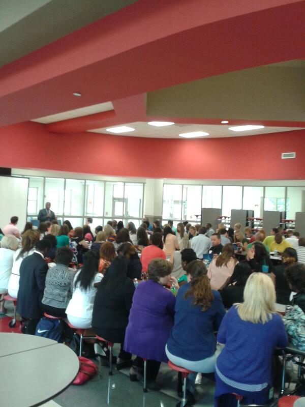 theprofspage's tweet image. &quot;Find someone in your building who can be your mentor.&quot; #thussayethpaul advice to new teachers #TCSNTO #TCStech