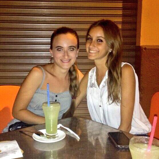Patricia5cc's tweet photo. :) @nuria_lucha http://t.co/pwHsLZ1J9e