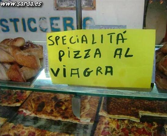 HugoSaliva's tweet photo. Los mayores ya tienen la solución para huir de la vergüenza!!! http://t.co/v0bu5m07yl