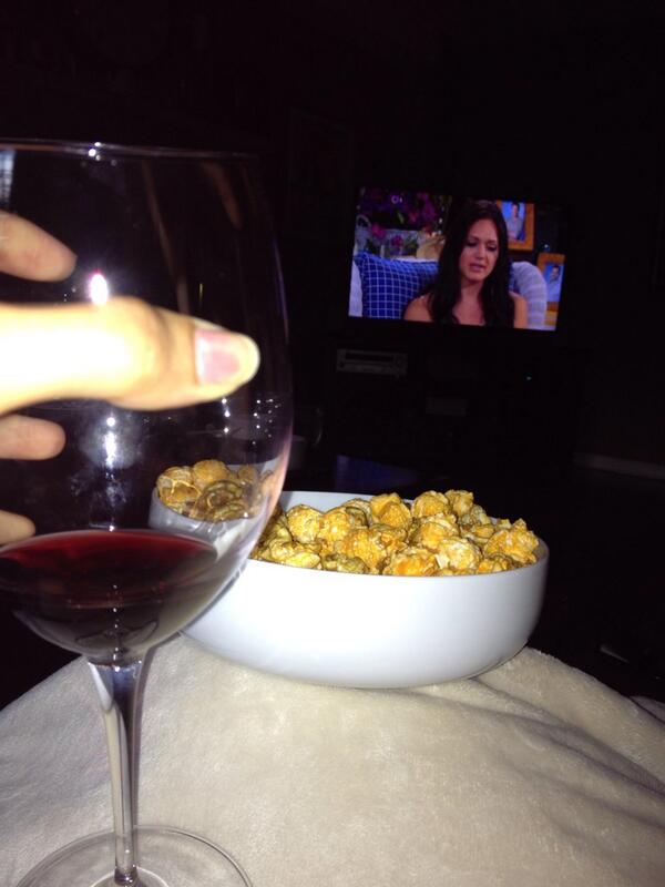 Calss23's tweet photo. Wine, Popcorn and The Bachelorette #perfecfmonday http://t.co/Uc1n8zLkDS