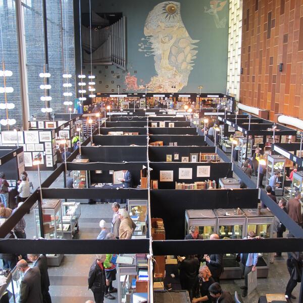 Check MRBF 13 Facebook page for photos of the BookFair <a href="/unimelb/">Baba1337</a> during July. facebook.com/RareBookFair?r… #inbetweenmelb