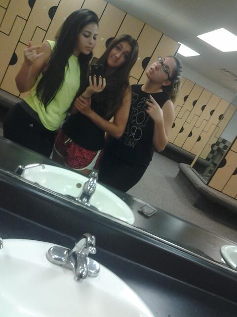 JebianVictoria's tweet image. #gymflow #basicccc @natlady123 @kaylaa_rod
