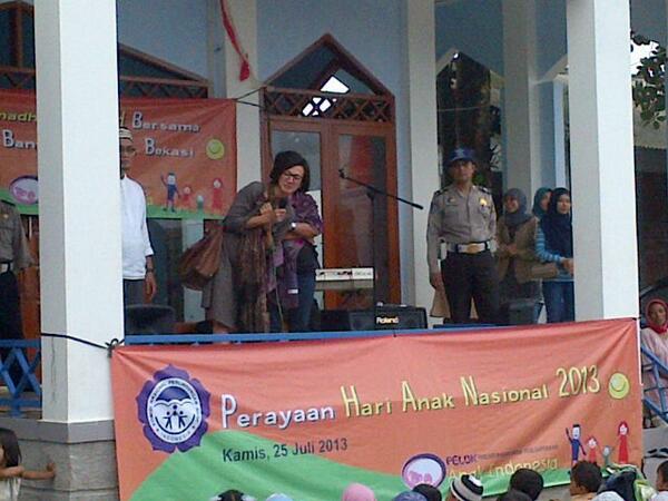Memberi Sambutan
