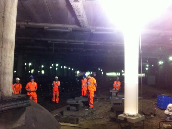 PIL1000 rapid response light demo'ed in London. #ifsec #traffex #2013wpfg #Security #emergency #emergencyservices