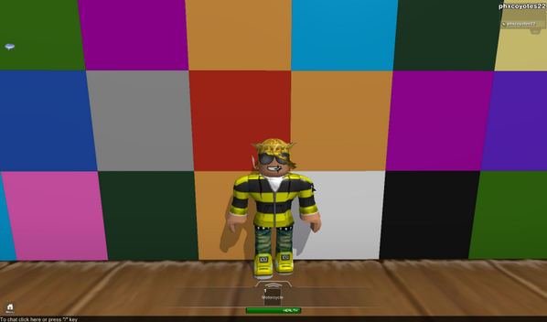 MrRobloxStyle's tweet image. hey guys and gals I just got the new backboard done