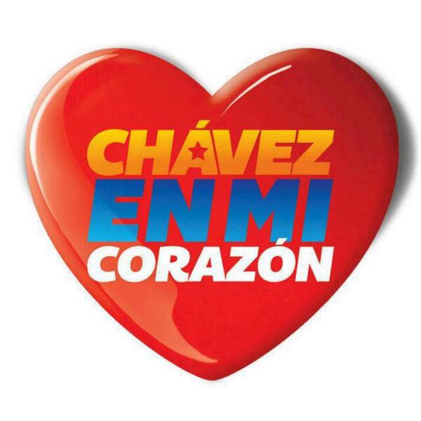 DLuaiza's tweet photo. Chavez tu estas con todos venezuela de donde estes yo se que estaras con tu familia http://t.co/1TRVZPArEb