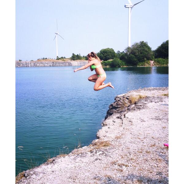 Ellikaosterman's tweet photo. Smöjen e najs @inamiranda96 http://t.co/bdV9EJNnVg