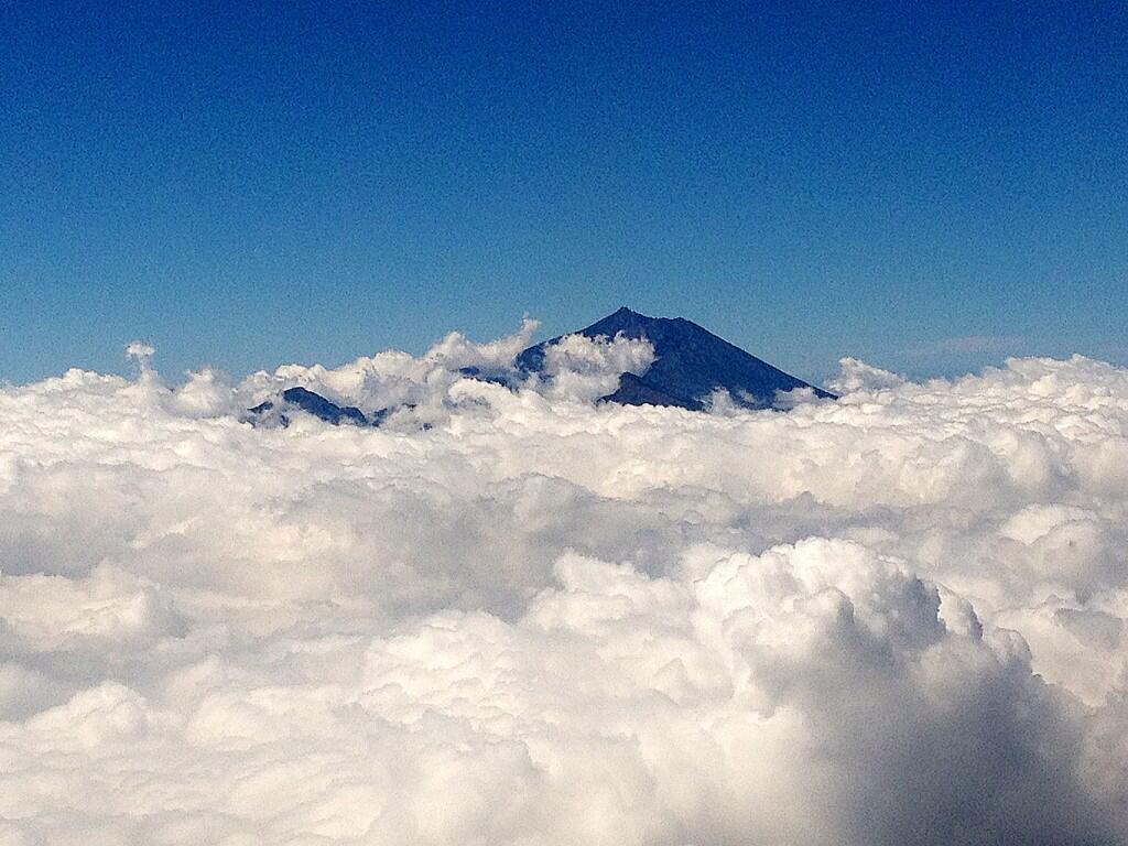Unduh 62 Background Awan Di Atas Gratis