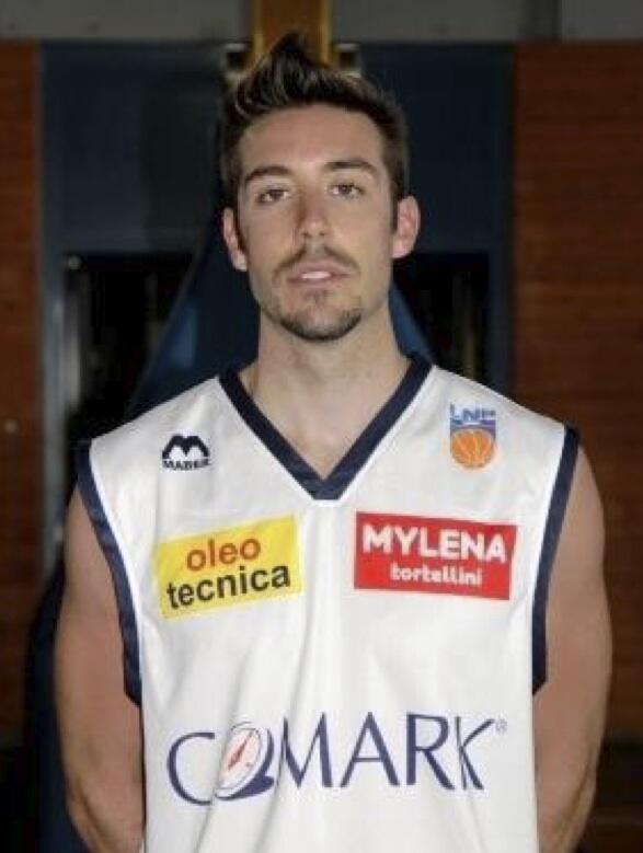 DNB - LA NOVELLA SENTIERI NON SI FERMA PIÙ: FIRMATO ANCHE SIMONE FERRARESE. pallacanestroorzinuovi.it/news.aspx?n=210