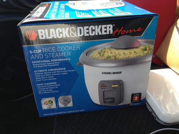 JanKutz's tweet photo. Hopefully I will be able to cook rice now #notacook #crunchyorsoggy #failproof http://t.co/FsepnyXeUh