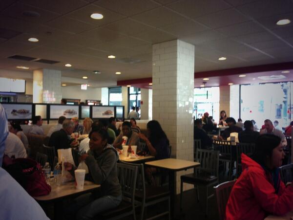 slmmcgee's tweet photo. Line out the door. What gives chick fil a? http://t.co/TuzraDTqfj
