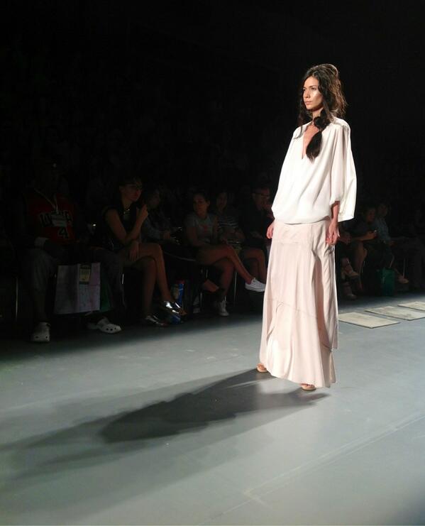 INEXMODA's tweet photo. María Elena Villamil,Carolina Sepúlveda y Daniel Hoyos también presentes en la pasarela @Falabella_co #colombiamoda http://t.co/uagpmoBbnS