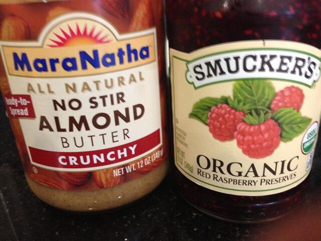 Best combo before a hike! #yum #pb&amp;j http://t.co/nkXOhBD0Y4<a href="/tag/yum"class="tags">#yum</a><a href="/tag/pb"class="tags">#pb</a>