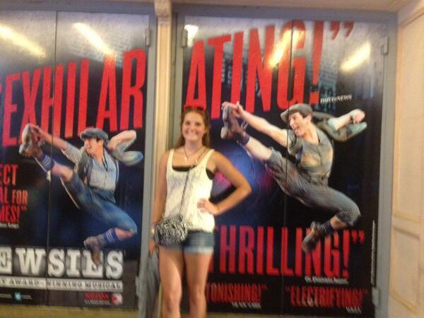 NewsiesFans's tweet photo. Guys I was in NYC again yesterday!!! http://t.co/SlcIxafekM