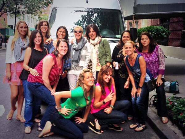 suzipfox's tweet image. JBJ here we come!! MAFamily