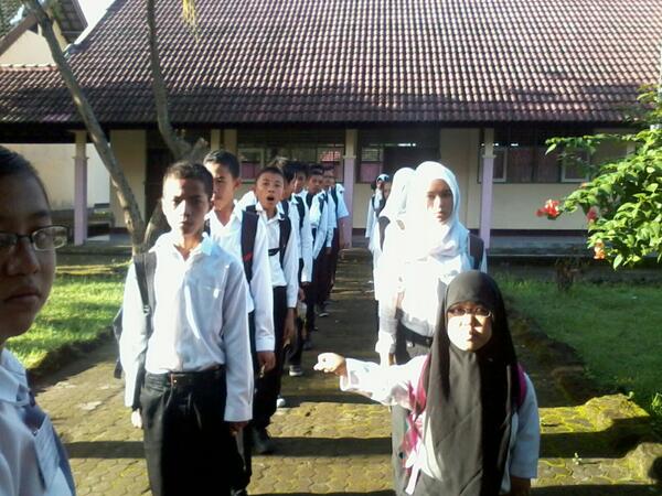 gugus 9 <a href="/Panji_AkS/">Panji</a>