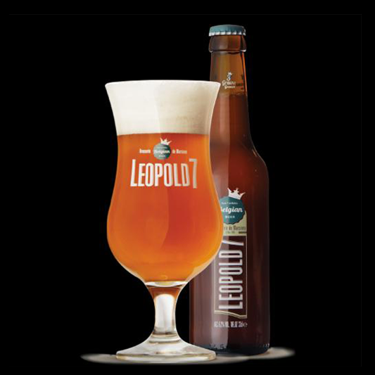 Delitraiteur's tweet photo. Gardez un œil sur notre compte twitter, nous vous proposerons bientôt un cadeau 'made by bière Léopold' ! http://t.co/qFgdCuws9E