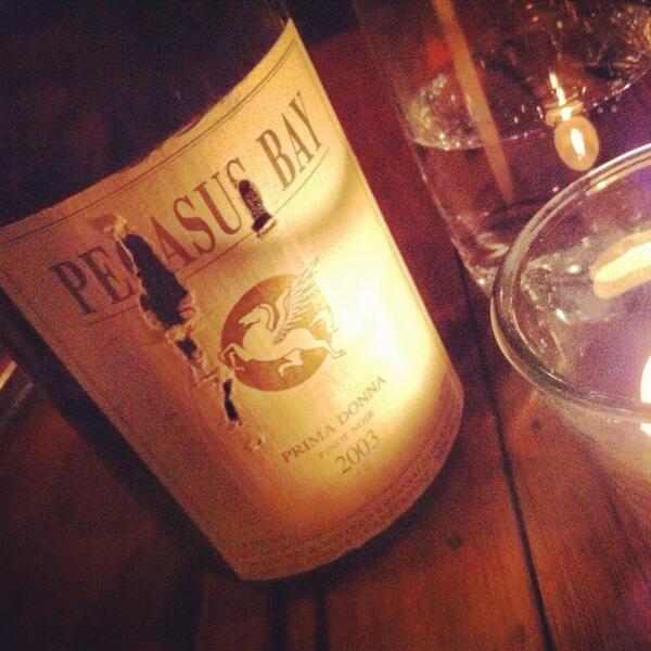 Jim_tiptopdrop's tweet photo. Last supper #pegasus bay Prima Donna 03. Galaxy in a glass http://t.co/scIhXPunYg