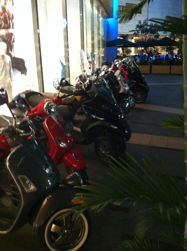 moVeJatim's tweet photo. Kopdar move jatim -surabaya- http://t.co/9llgBU4Mqk