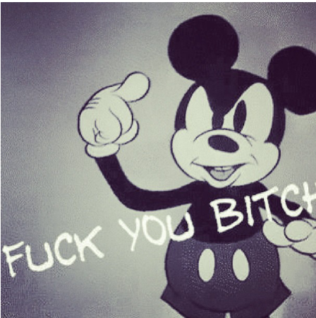 thefinger333's tweet photo. Fuck you bitch ! http://t.co/qGd7wpmhiq