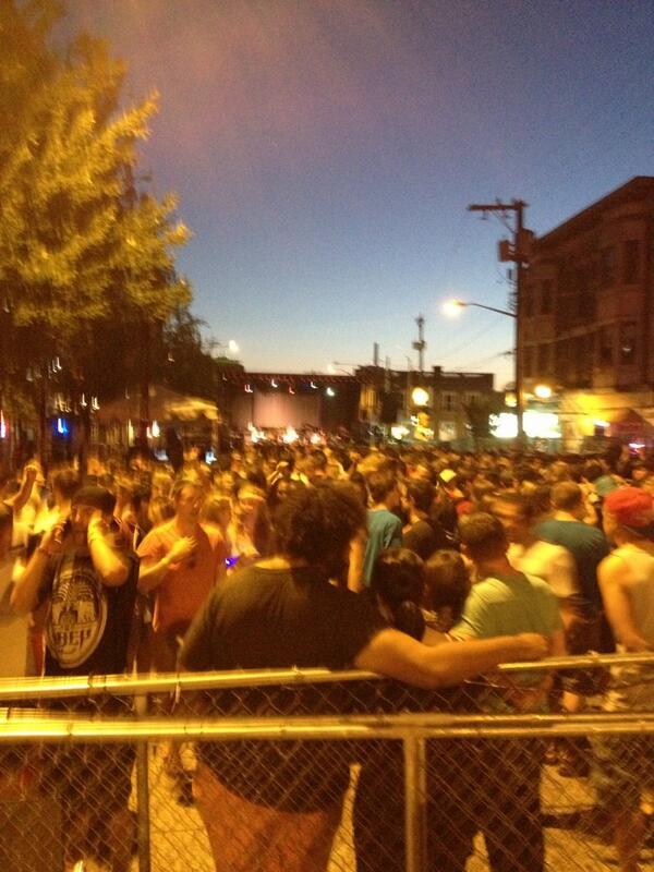 BrandonCosce's tweet image. #chbp turn it up. Main stage. Volume is currently somewhere between cute and adorable.