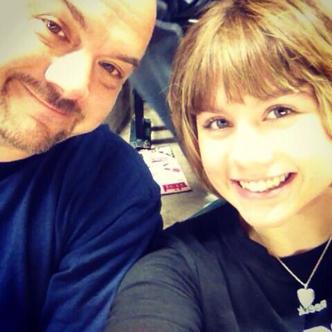 potersnak's tweet photo. #GoDbacks #70snight #feelingroovy #fatherdaughterdate http://t.co/I9WPTu1p42