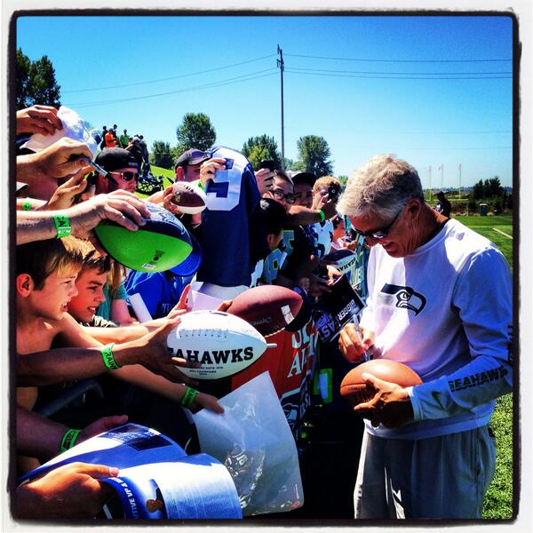 Eye4Photo's tweet photo. Following Day Two of @Seahawks  #TrainingCamp @PeteCarroll made a lot of fans very happy! #BingHawk #GoHawks http://t.co/fGWCFR7UK3