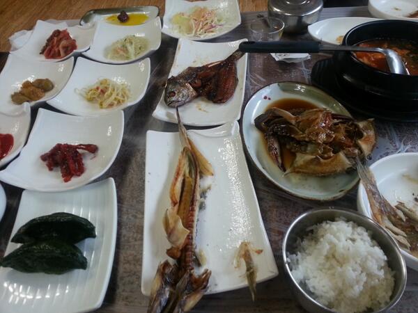 법성포에서 아내와같이  굴비정식을 점심식사로