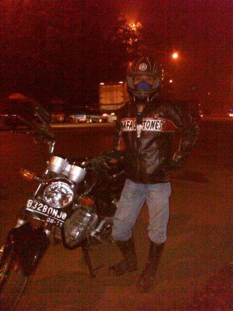 anto_049_BoSC's tweet photo. @Purwakarta http://t.co/euH28UvaCo