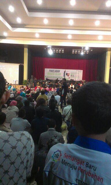 dearamli's tweet photo. Maiyah UGM http://t.co/mGXxti81EK