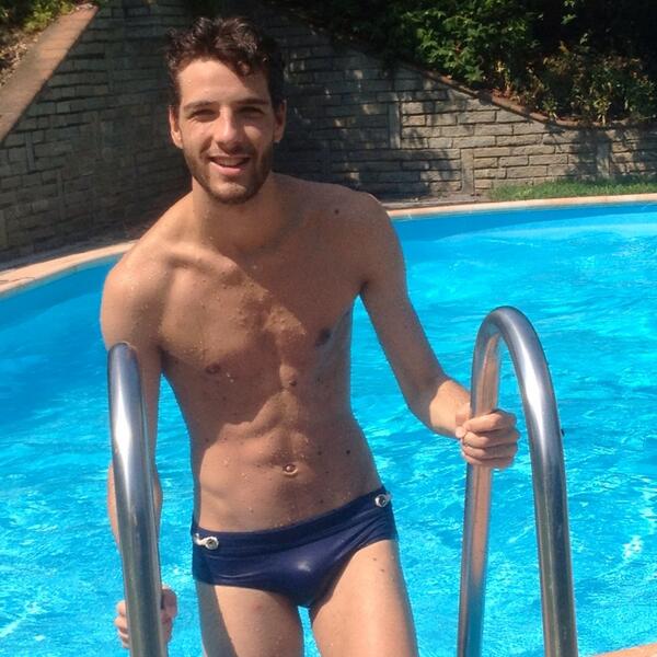 gian_cresto's tweet photo. Pomeriggio d'estate😃😚 #me #ego http://t.co/zv0i8mvdYa