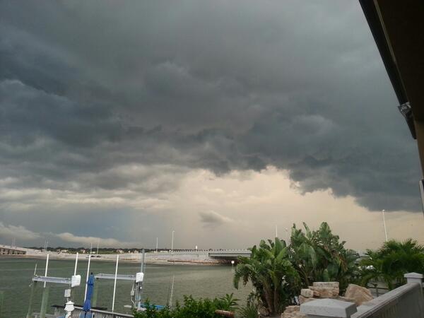 JennyEsno's tweet photo. When you see this off of the back porch it might be a slight rain out!   #noboardingforjenny http://t.co/Q0C7IsEvyK