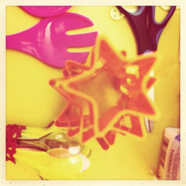 KidsRevNY's tweet photo. #stars #tools #GrandHotel #Alassio Thanks @Emanuela http://t.co/IB9oe74tnV