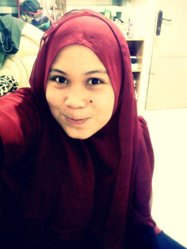 andinitrya tweet picture