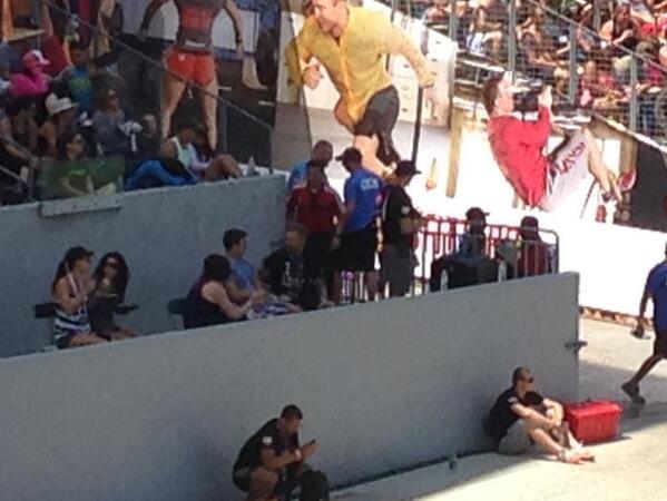 wario33's tweet photo. @MyTrainerBob scored some VIP seats for the games. http://t.co/FLBkaCbCvA