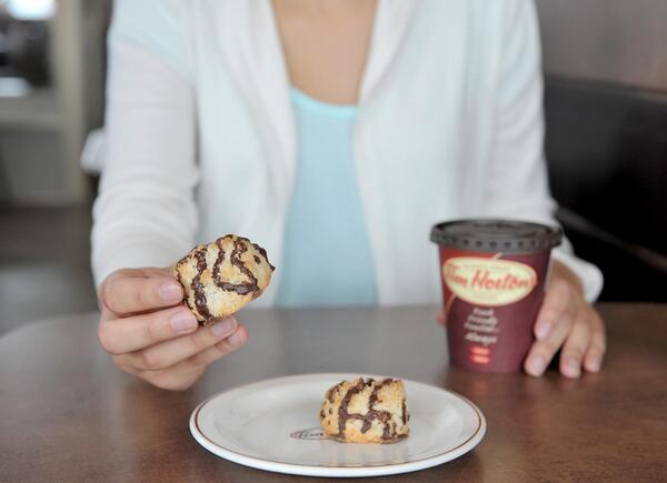 Oh, we've got a lovely bunch of Coconut Macaroons! The perfect Gluten-Free treat for your coffee break.