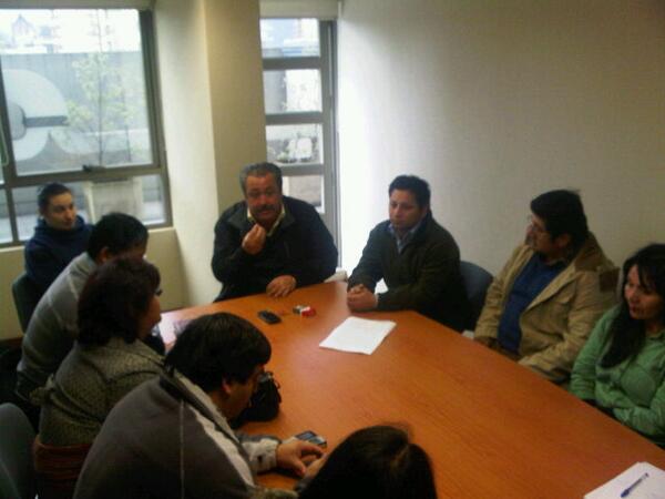 JC_Paillalef's tweet photo. Reunión  equipo diputado de tema mapuche del distrito 51 #NuevaImperial #Carahue #Pitrufquén #cholchol #freire http://t.co/HR8B55mzj2