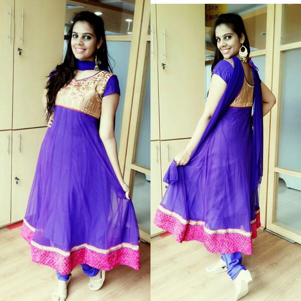 RJPREETHI's tweet photo. Shades of #Saturday:-) http://t.co/0H5UcKrQrp