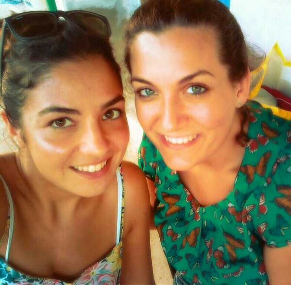 Esther_loar's tweet photo. Día de cumple familiar @maria_lr http://t.co/AIsaMUR7ou