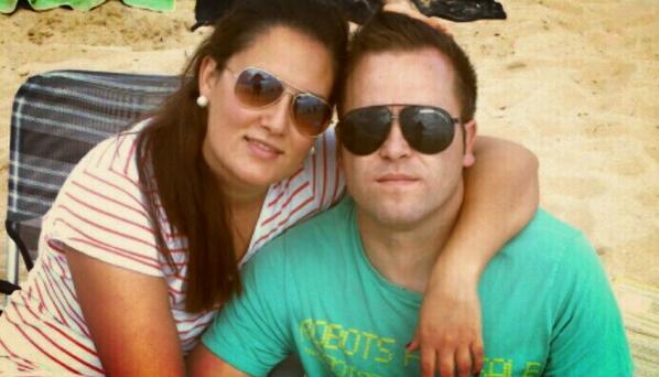 miguelopez184's tweet photo. Con mi @Rociola_86 en la playita.. http://t.co/pkn7JI9b8U