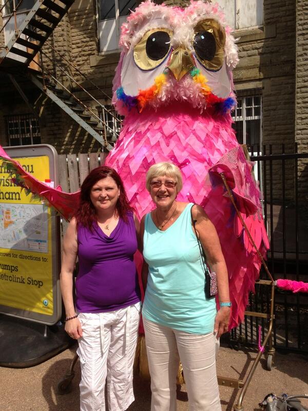 OMBC_LibDems's tweet photo. Two of our Lib Dem Councillors couldn't resist a picture with Fifi Olivia - Cllr Lynne Thompson and @CllrDWilliamson http://t.co/rR4AKSu38y