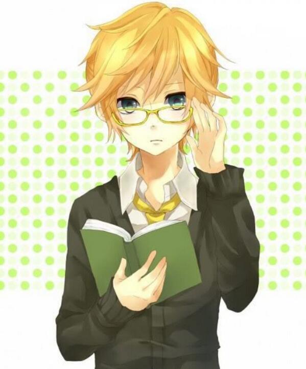 Kioto___'s tweet photo. Hehe Reading... http://t.co/4I5gssg5iC