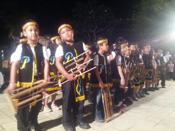 BhataxEka's tweet photo. http://t.co/JKNPuqjWQN