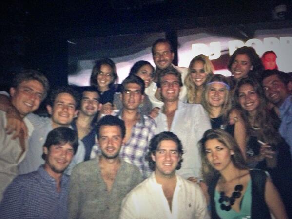 M_BADIN's tweet photo. Mynt...Miami
@MandyCastroS @ArqPolloPadilla @balas_ @RicardoPadCas @sofipdc22 @elasoh ....... http://t.co/wrSifE7MPc